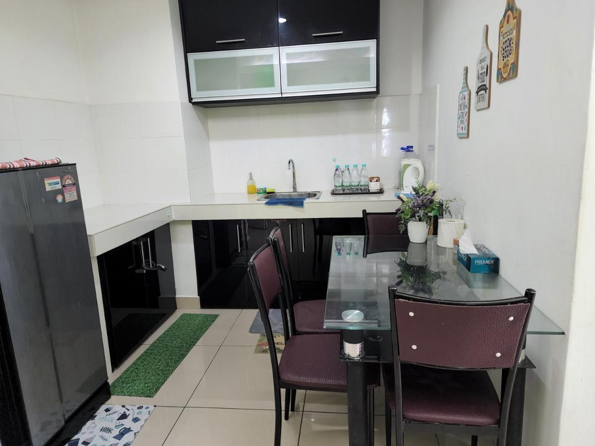 Viana Apartment V Kota Bharu Exterior foto